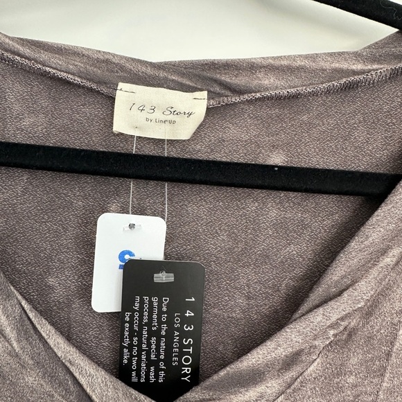 1.4.3. Story by Line Up Brown Sleeveless Tunic Top - Picture 3 of 3